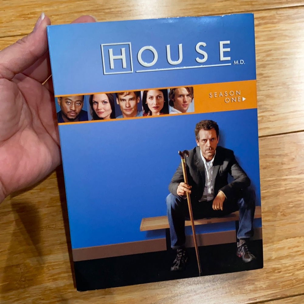 House Season 1 DVD Set